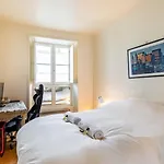 Guestready - Artful Abode In Paris Heart
