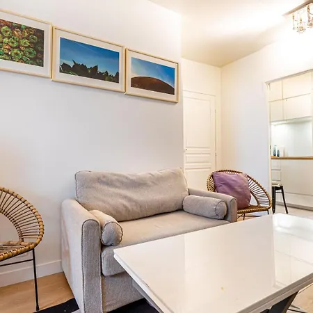 Guestready - Artful Abode In Heart Parigi